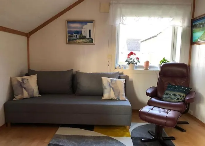 Top Floor Apartment With Amazing View And Location