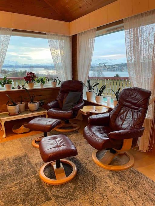 Floor With Amazing View And Location Tromso