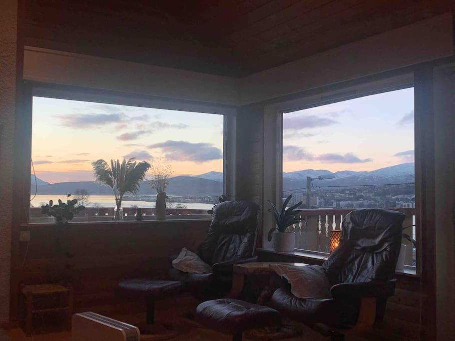 Floor With Amazing View And Location Tromsø