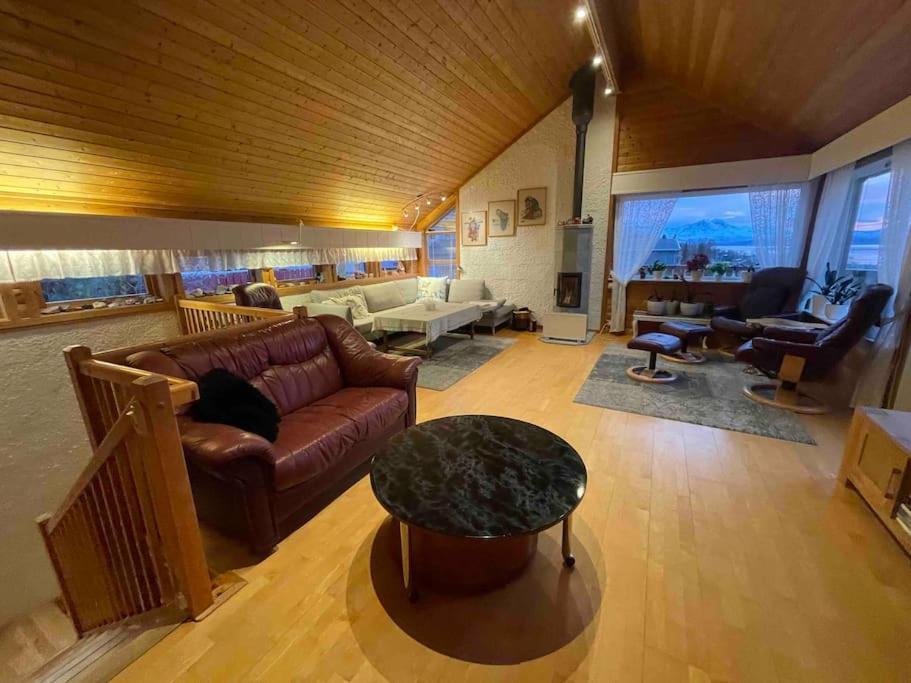 Apartment Floor With Amazing View And Location Tromso